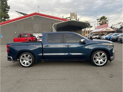 2020 Chevrolet Silverado 1500 for sale at Armando Auto Sales in Fresno CA