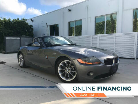 2004 BMW Z4 for sale at Quality Luxury Cars in North Miami FL