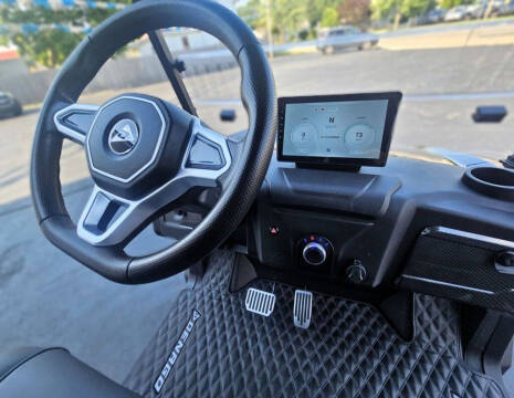 2025 Denago Rover XL