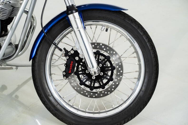 1975 Norton Commando 850