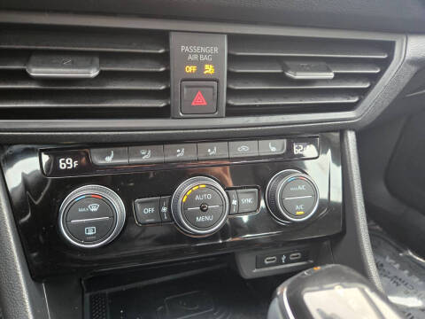 2022 Volkswagen Jetta SEL