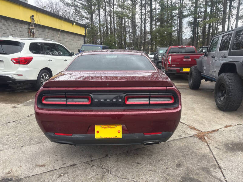 2019 Dodge Challenger SXT