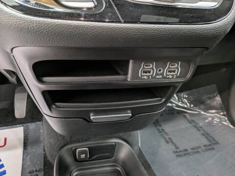 2024 Chrysler Pacifica Touring