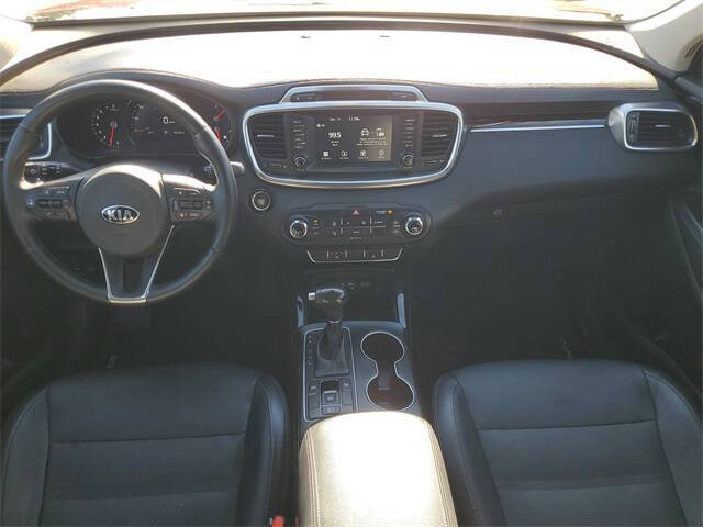 2017 Kia Sorento EX V6