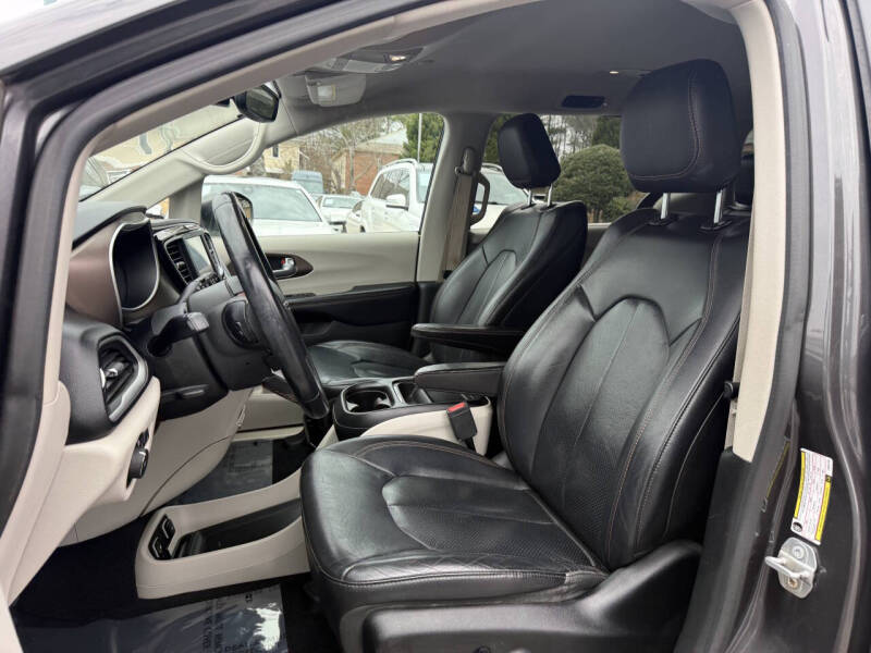 2018 Chrysler Pacifica Touring L