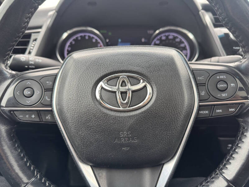 2019 Toyota Camry XLE