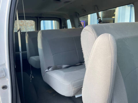 2007 Ford E-Series E-350 SD XLT