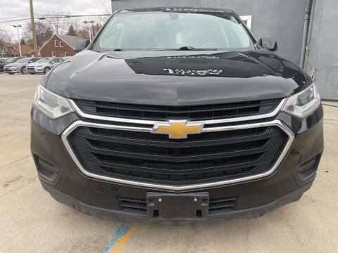 2018 Chevrolet Traverse for sale at Julian Auto Sales in Warren MI