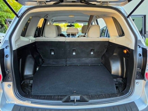 2015 Subaru Forester 2.5i