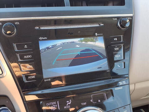 2017 Toyota Prius v Three