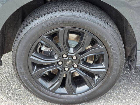 2022 Ford Edge SE