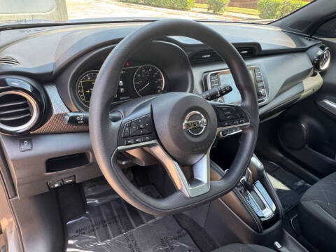 2019 Nissan Kicks SV