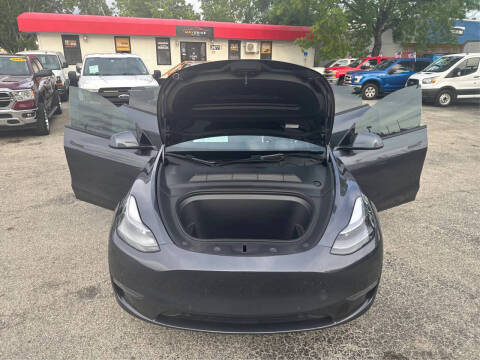 2022 Tesla Model Y Long Range