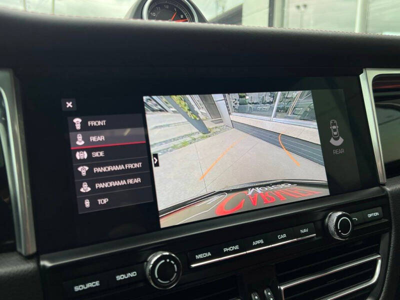 2021 Porsche Macan GTS