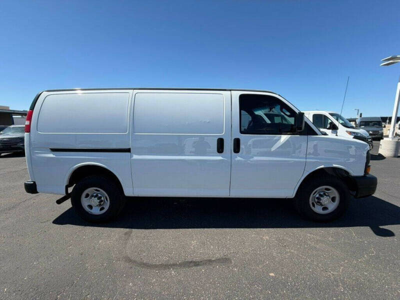 2016 Chevrolet Express 2500