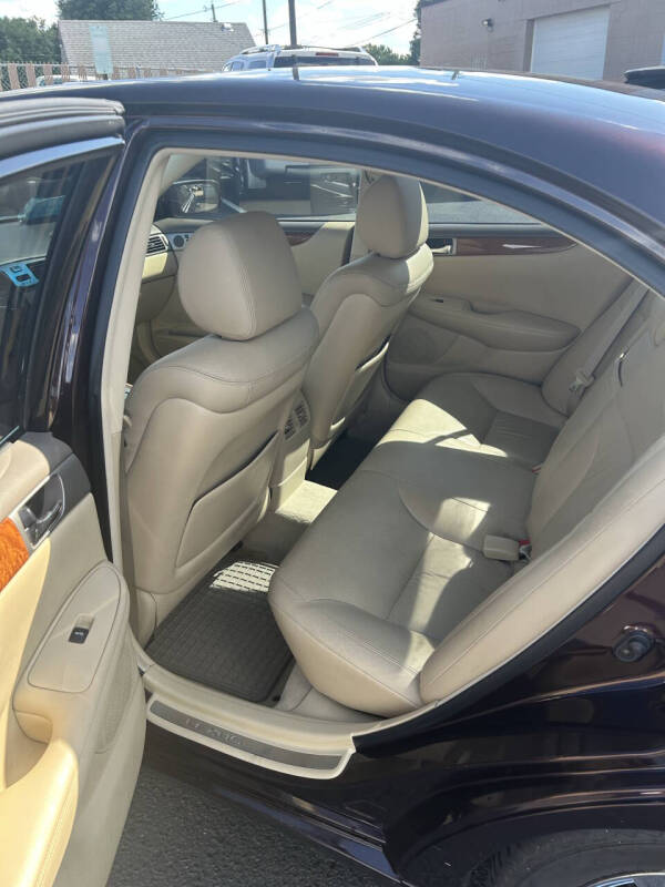 2005 Lexus ES 330