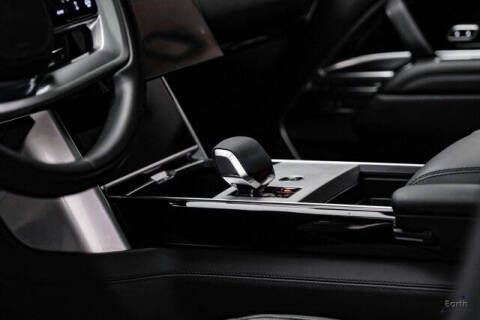 2024 Land Rover Range Rover P400 SE