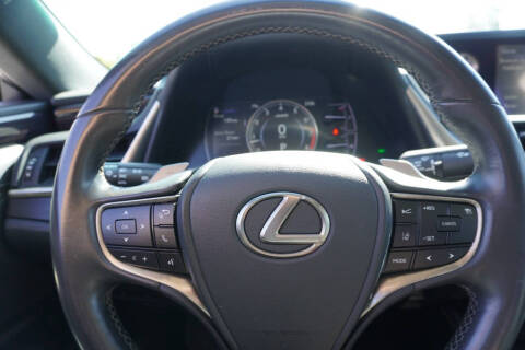 2019 Lexus ES 350