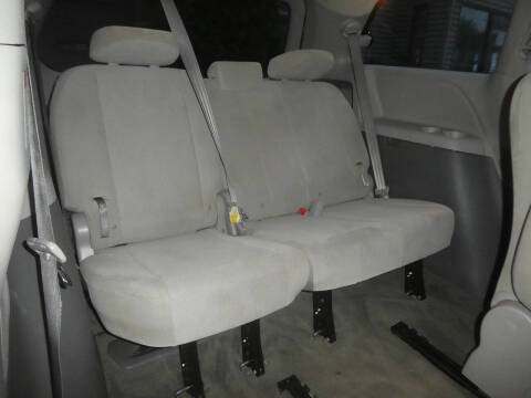 2017 Toyota Sienna L 7-Passenger