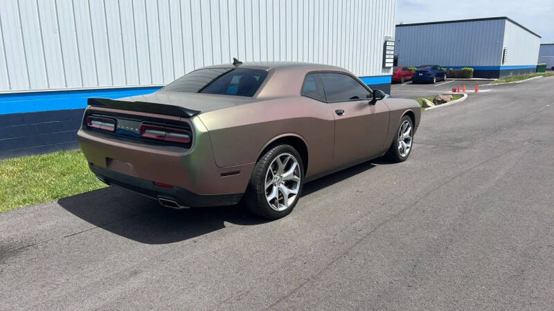 2015 Dodge Challenger SXT Plus
