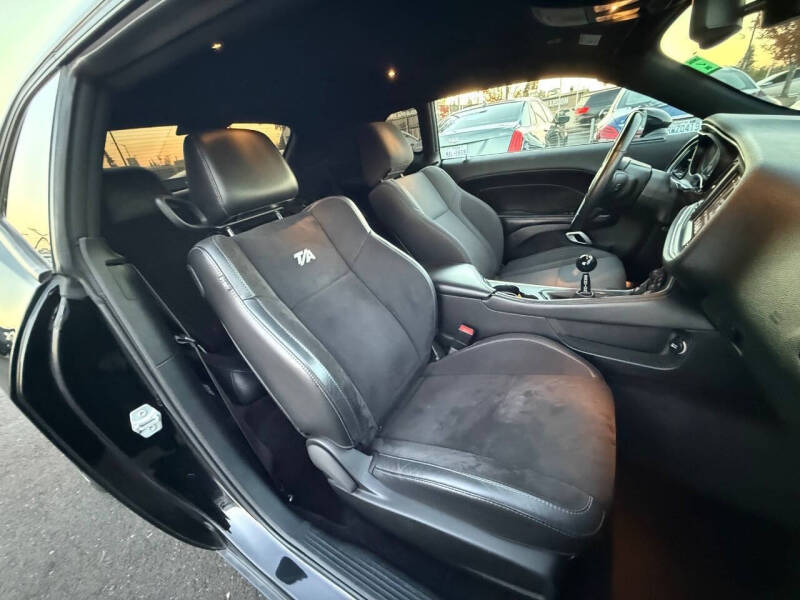 2017 Dodge Challenger T/A 392