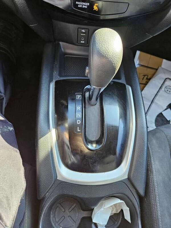 2016 Nissan Rogue S