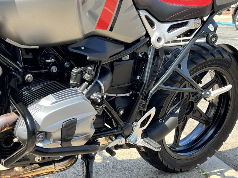 2018 BMW RNINE-T
