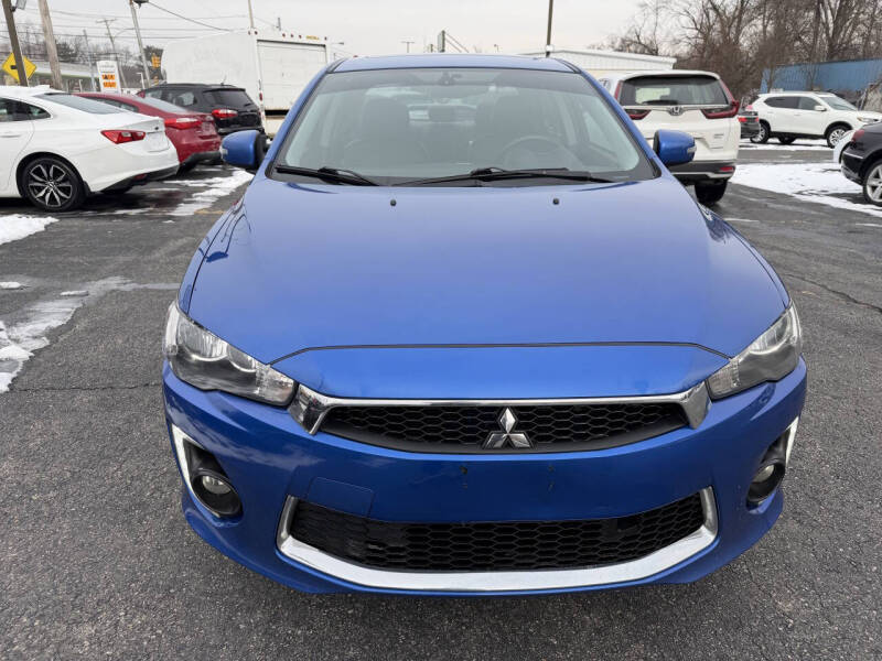 2016 Mitsubishi Lancer GT's photo