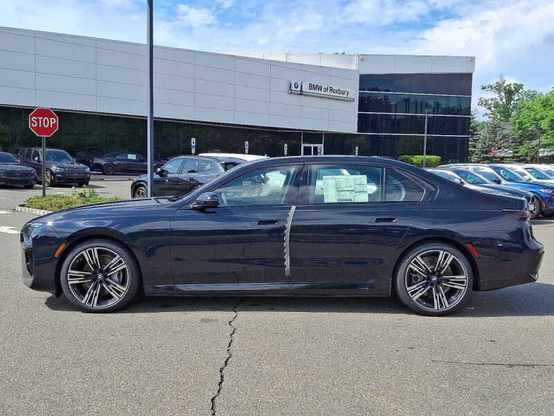 2025 BMW i7 xDrive60