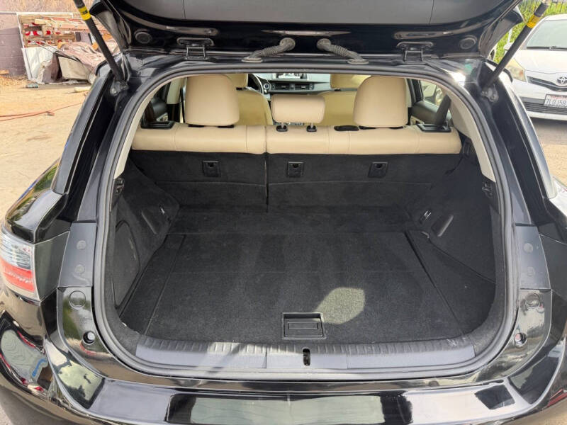 2012 Lexus CT 200h Premium