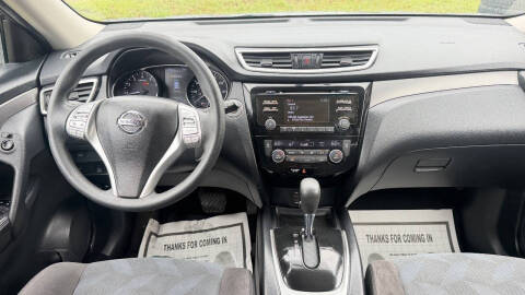 2016 Nissan Rogue SV