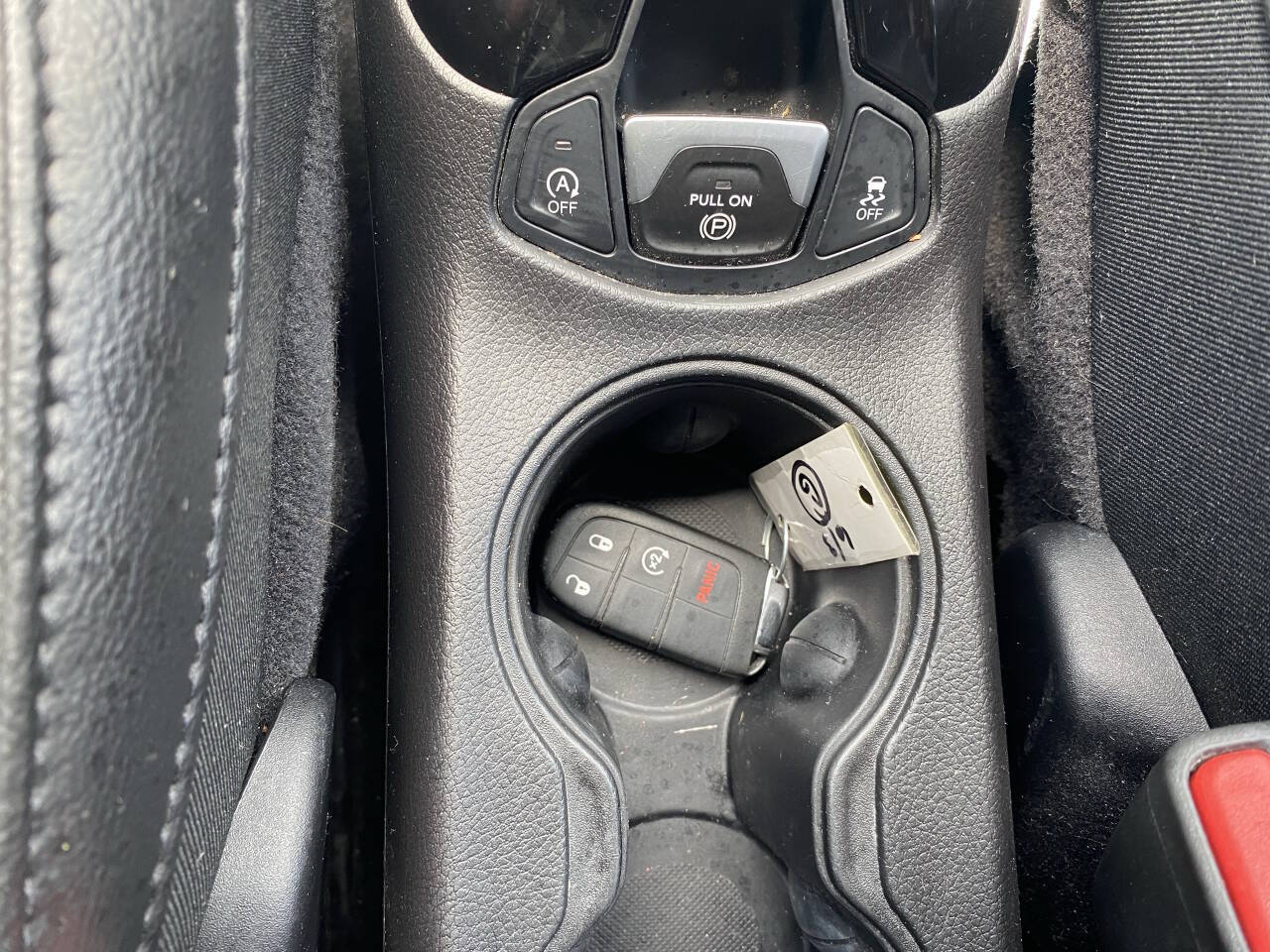 Silver 2019 Jeep Compass Limited 4x4 Limited 4dr SUV 26
