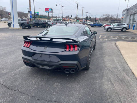 2025 Ford Mustang Dark Horse