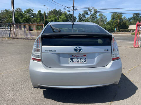 2011 Toyota Prius Two
