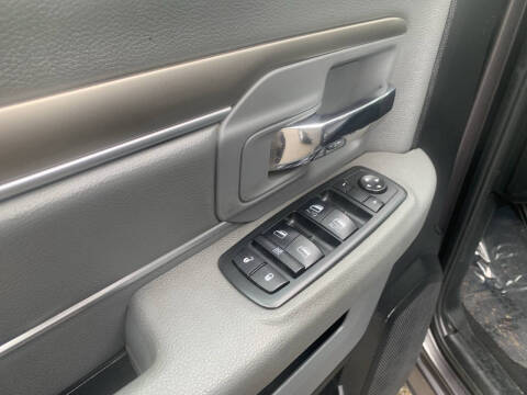 2014 RAM 1500 SLT