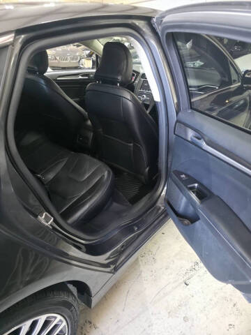 2017 Ford Fusion Titanium