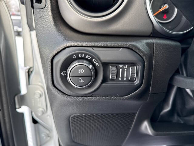 2022 Jeep Gladiator Willys