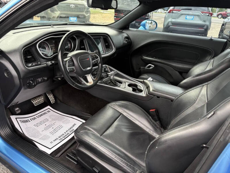 2015 Dodge Challenger SXT Plus