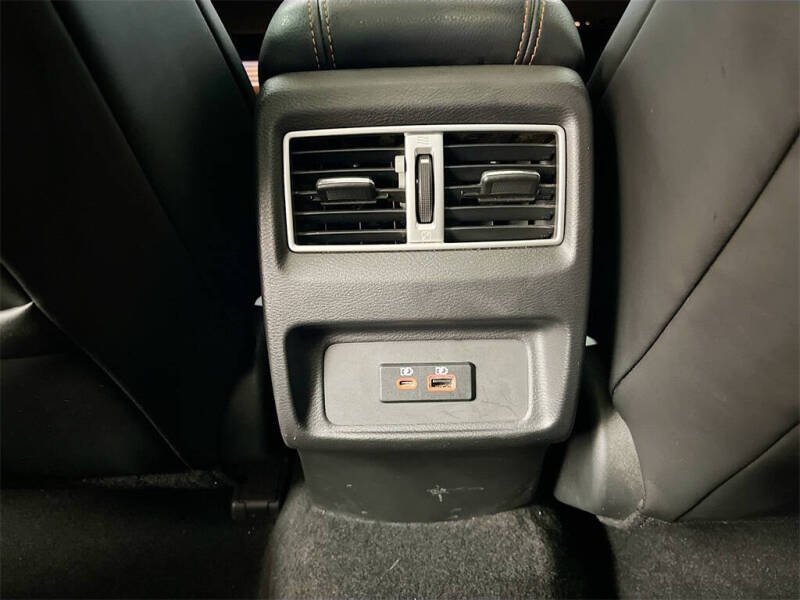 2023 Nissan Maxima 3.5 SR