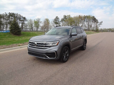 2021 Volkswagen Atlas for sale at Garza Motors in Shakopee MN