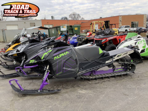2019 Arctic Cat M 8000 Mountain Cat Alpha ONE