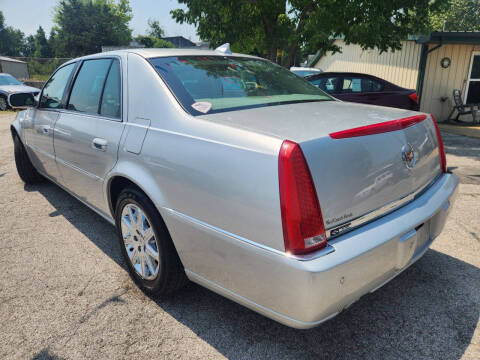2011 Cadillac DTS Premium Collection