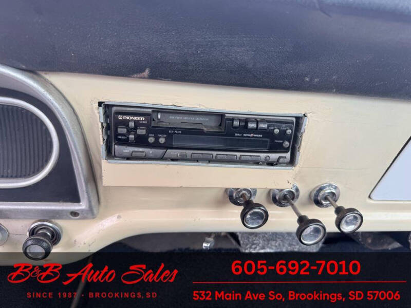 1967 Ford F-100
