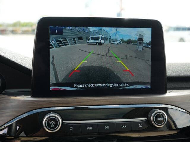 2020 Ford Escape Titanium