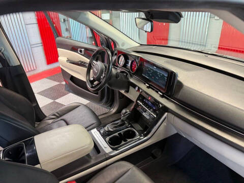 2022 Kia Carnival EX