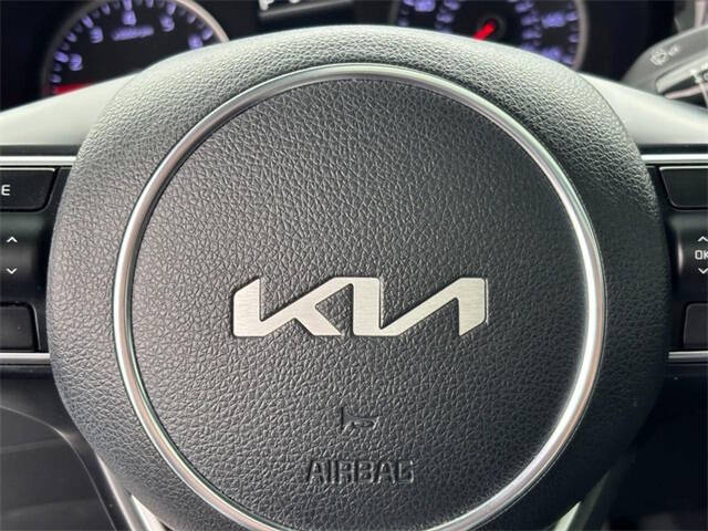 2022 Kia K5