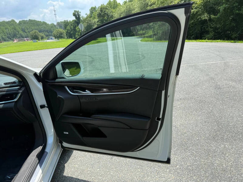 2016 Cadillac XTS Luxury