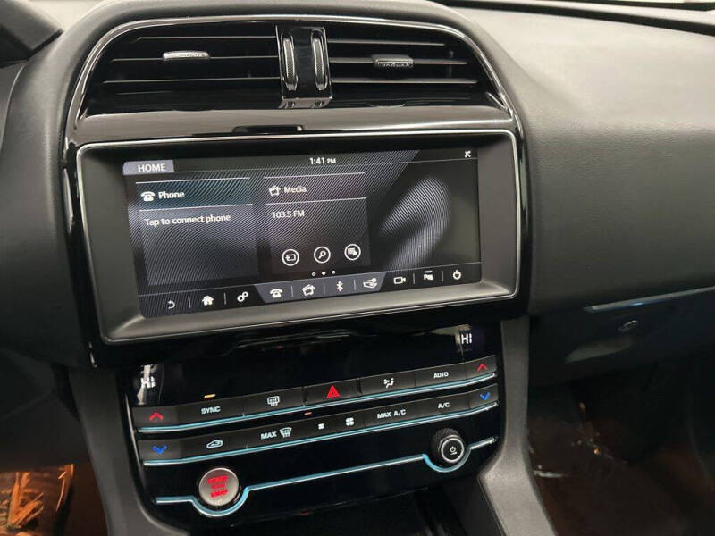 2020 Jaguar F-PACE 25t Premium