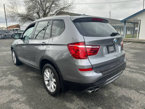 2017 BMW X3 sDrive28i