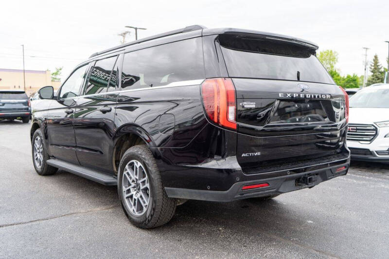 2025 Ford Expedition MAX Active